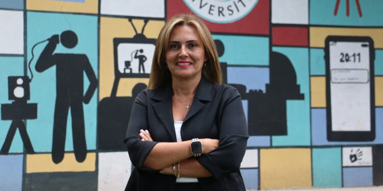 Prof. Dr. Gül Esra Atalay: “Dijital dünyada da insan kalmayı öğrenmemiz gerekiyor!”