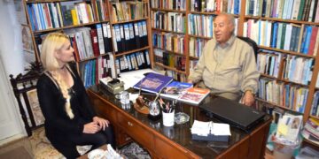 233 Yıllık Rodos Hafız Ahmet Ağa Kütüphanesi Sakal-ı Şerif ve 6 Asırlık Varaklı Kur’an ile tarihe ışık tutuyor