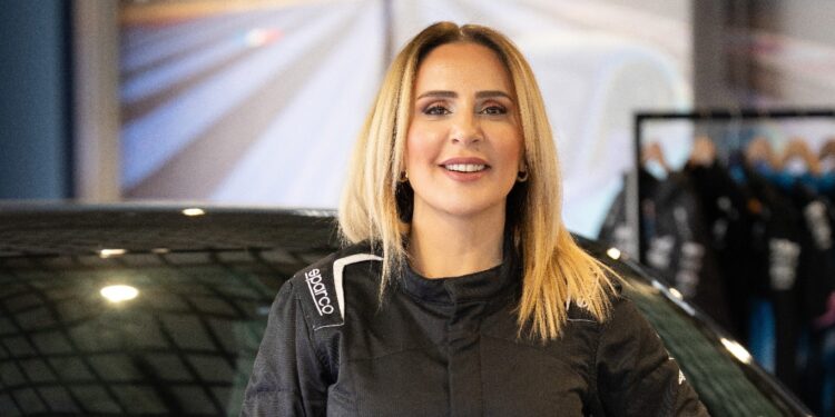 Nazan Zorlu ile Türkiye motor sporları tarihinde yeni bir sayfa açılıyor