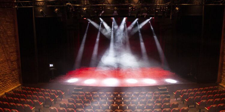 Fişekhane sahnesi nisan ayında tiyatronun güçlü yapımlarını ağırlıyor