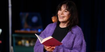 Bu Hikaye Senden Uzun Osman” Prömiyerini Fişekhane Ana Sahne’de yaptı