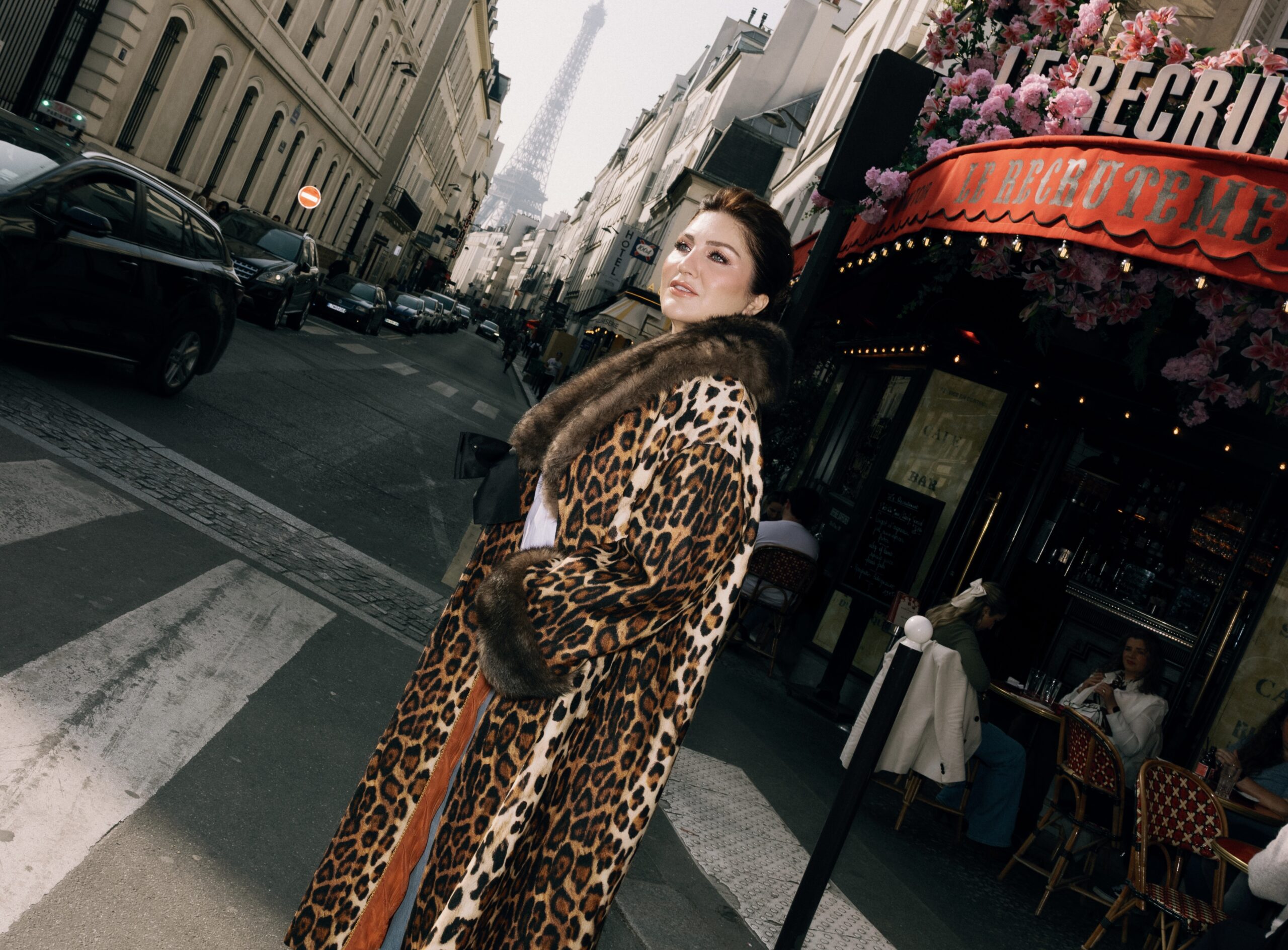 Sibel Can moda manifestosu yazıyor