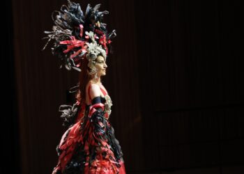 Stravinsky’nin Ateş Kuşu   İDSO DenizBank Konserleri’nde sahnelendi