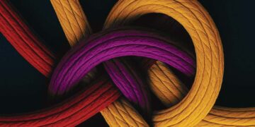 Zülfü Livaneli’nin 35 Yıllık “Erken Uyarı” Sinyalleri Kitaplaştı: “Üç Kutuplu Türkiye”