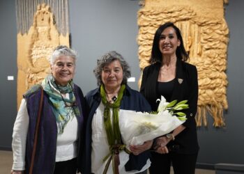 “Doku Renk ve İzler”, ilmek ilmek bu sergide