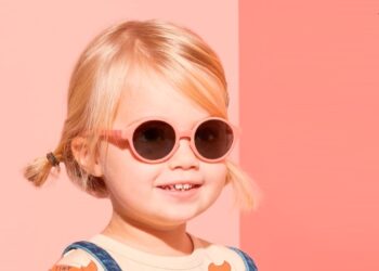 Çocuk Güneş Gözlüğü Seçimi: Sağlıklı ve Güvenli Kullanım Rehberi