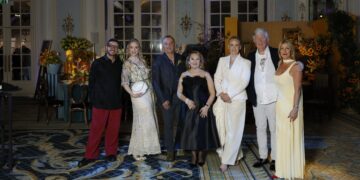 Sofralar Sergisi Londra’da Lüks Etkinlik Dünyasını büyüledi