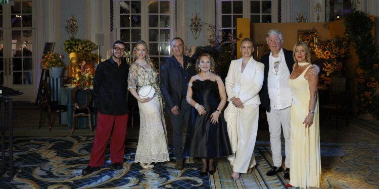 Sofralar Sergisi Londra’da Lüks Etkinlik Dünyasını büyüledi