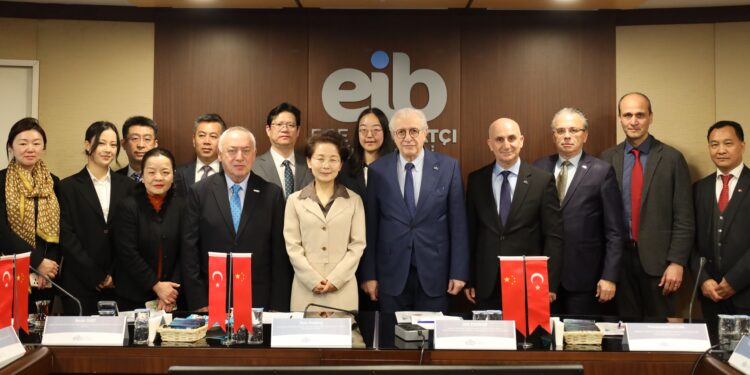 Türkiye ile Çin arasında dış ticaretin artması için büyük bir hamle