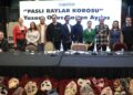 Muhsin Ertuğrul Okumaları “Paslı Raylar” Korosu oyununa yoğun ilgi