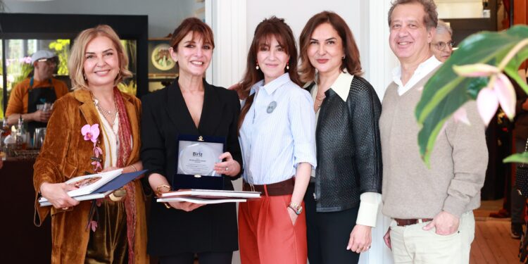 Av. Işın Karahan Yıldırım’dan Sanat ve Dayanışmayı Buluşturan Sergi: “Masal Şehirleri”