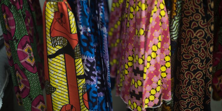 Tesettür Giyim ile Şıklığı ve Zarafeti Bir Arada Yakalayın