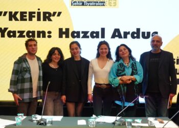 Hazal Arduç’un “Kefir” Muhsin Ertuğrul okumalarının bu haftaki konuğu oldu