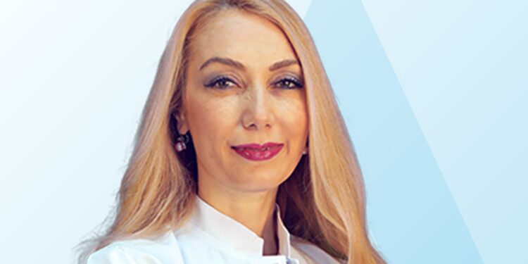 Dr. Arzu Ercan: Bacaklarda geçmeyen şişlik ve ağrıya dikkat!