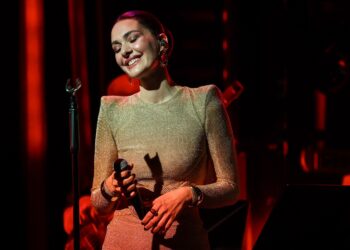 Bergüzar Korel 22 Nisan akşamı yeniden Zorlu PSM’de!