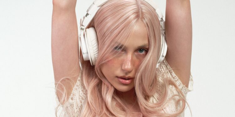 Güneş’ten son single: “Ekşimtrak”