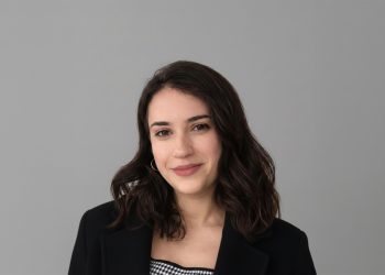 Öğretim Görevlisi Nebahat Şen: “Aşırı koruyuculuk çocukların kaygı düzeyini artırabilir”