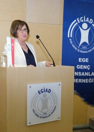 İzmir’de ortak akıl, dönüşüm ve bölgesel güç birliği vurgusu