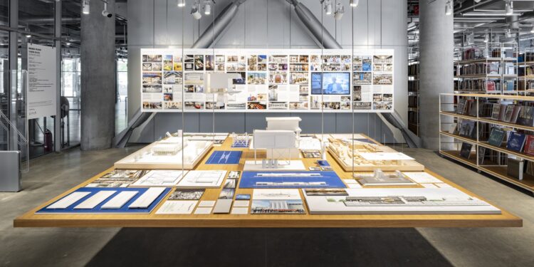 İstanbul Modern, bayramda ziyaretçilerini sanatla buluşturuyor