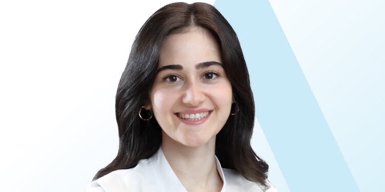 Diyetisyen Kumsal Kurucu: Kadını “Gençlik”le Erkeği “Kas” ile yakalıyorlar