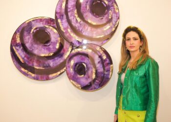Naz Kökbudak’ın “Inner Cosmos: The Power of Imagination” sergisi Gama Gallery’de