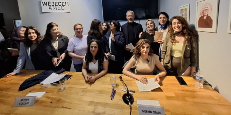 Nesrin Orun Diyarbakır’da Okurlarıyla buluştu
