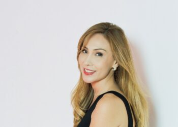 Çiğdem Çelik’ten “Mavi” ile Güçlü bir çıkış