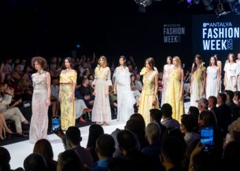 Türkiye’nin en büyük moda şovu