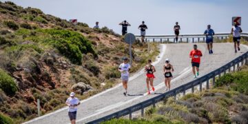 Uluslararası Bozcaada yarı maratonu 1300 sporcunun katılımıyla gerçekleşti