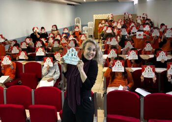Bitlenmeye ve Akran Zorbalığına Dikkat Çeken Bir Proje “Saç Sahnesi ve Bit Bandosu”