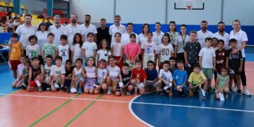 Foça’da çocukların sportif yetenekleri bilimsel testlerle ölçüldü