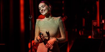 Bergüzar Korel ‘Hatırladıkça’ ile   Haziran’da Zorlu PSM’de!