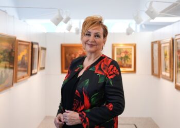 İş Sanat Anadolu Sergileri “Gül Mevsimi” ile Eğirdir’deydi