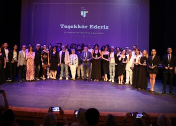 Yeni Tiyatro Dergisi 13. Emek ve Başarı Ödülleri’nde Şehir Tiyatroları’na 4 ödül