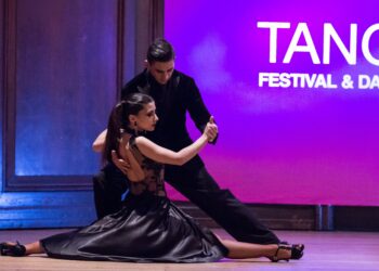 Tango rüzgarı AKM’de esiyor