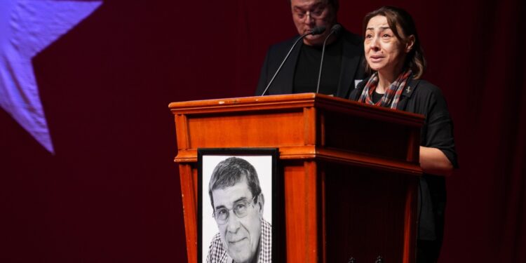 Zihni Göktay son yolculuğuna uğurlandı