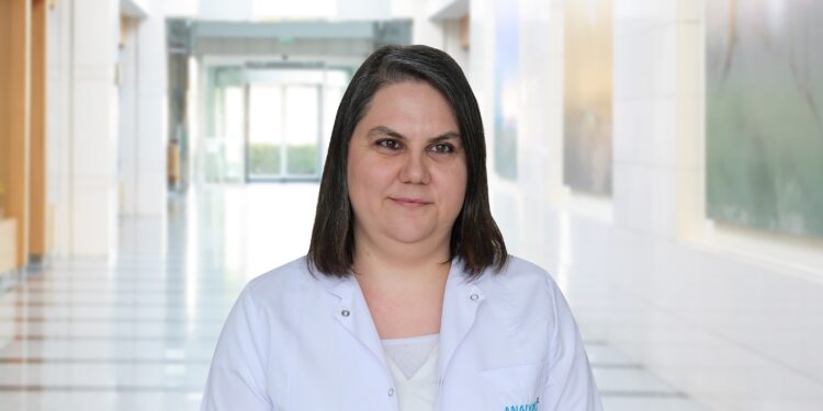 Dr. Ayşegül Yılmaz: İnme sonrası sosyal hayat da etkileniyor