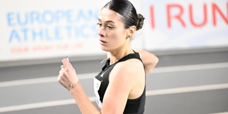 Milli Sporcu Aysel Önder’den 400 Metrede Türkiye şampiyonluğu