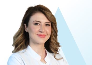 Dr. Ayşenur Şam Sarı: “Güneşten korunmak cildin sağlıklı yaşlanmasını sağlayan en etkili alışkanlıklardan biridir”