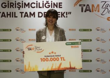 Doç. Dr. Ümmügülsüm Zor, Atık durumdaki meyveleri hammaddeye dönüştürdü
