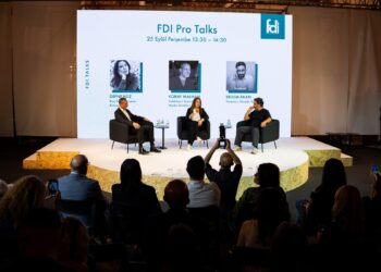 Dünyaca ünlü tasarımcı Ross Lovegrove, FDI İstanbul’da tasarımın geleceğini anlatacak