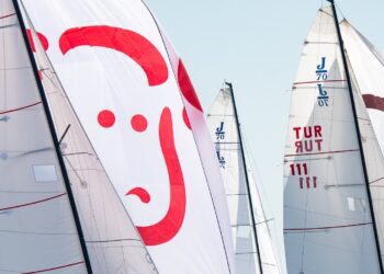 İstanbul, büyük yelken şölenine hazırlanıyor