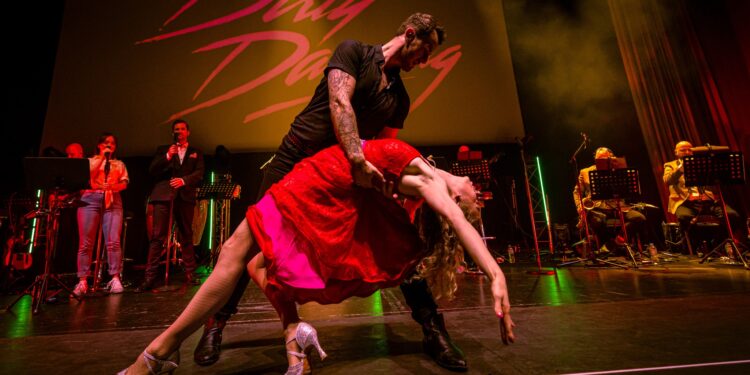 Dirty Dancing’in Unutulmaz Aşkı ve Müzikleri Harbiye Sahnesine taşınıyor