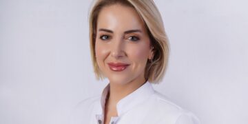 Doç. Dr. Başak Bostancı: Yazın göz lazer ameliyatı yapılır mı?