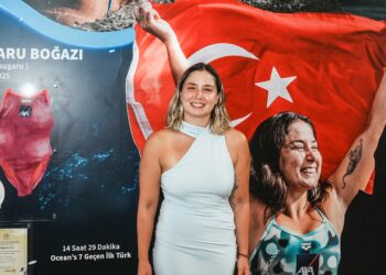 AXA Türkiye desteğiyle hazırlanan “Bengisu Avcı-Deniz Yıldızı-Bir Cesaret Öyküsü” Belgeselinin ön gösterimi gerçekleştirildi