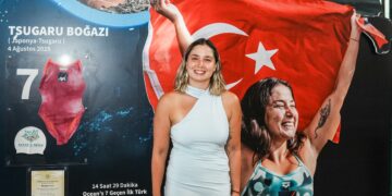 AXA Türkiye desteğiyle hazırlanan “Bengisu Avcı-Deniz Yıldızı-Bir Cesaret Öyküsü” Belgeselinin ön gösterimi gerçekleştirildi