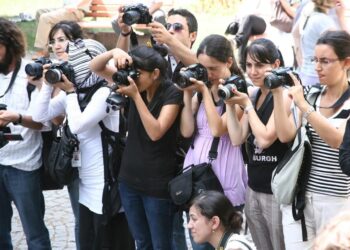 Demokratik Sağlık Sen: Kadın Gazetecileri hedef alan cinsiyetçi ifadeleri kınıyoruz