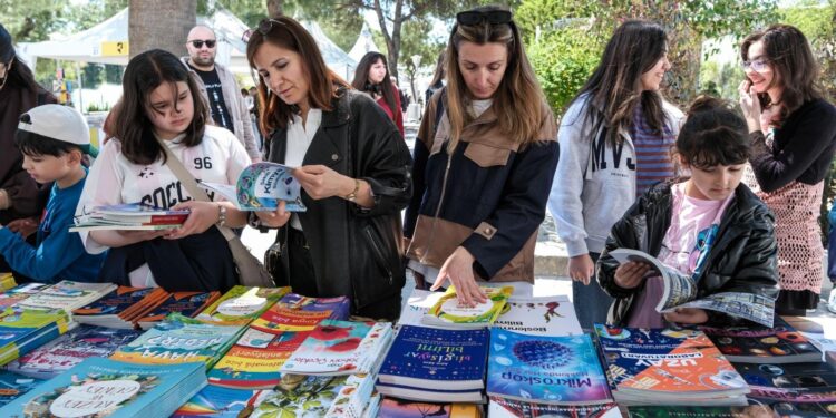 8. İzmir Kitap Fuarı açılıyor