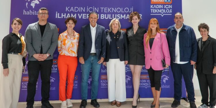 Teknosa Kadın için teknoloji ile ilham veren buluşmalar’a ev sahipliği yaptı