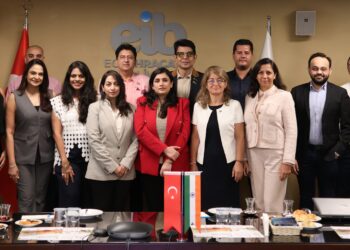 Türk Kuru Meyve Sektöründen Hindistan’a Ticaret atağı